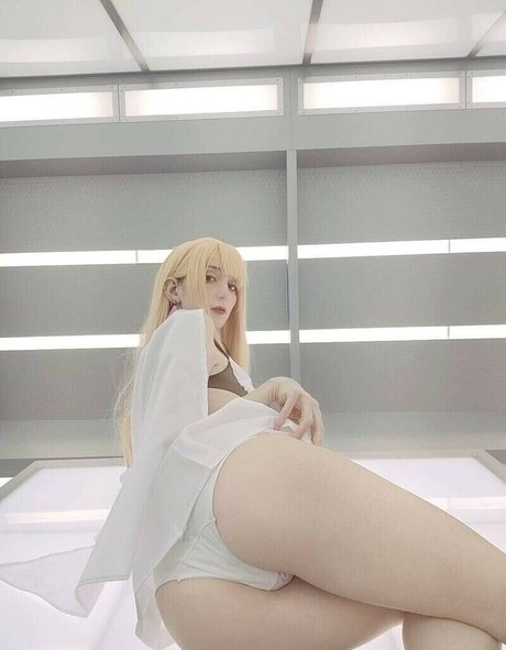 x meki model high quality picture