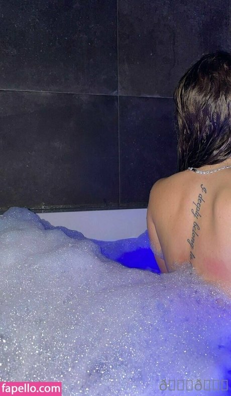 Elisa Esposito art star picture