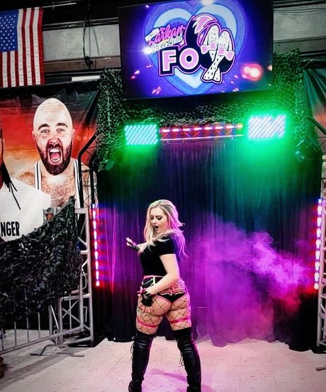 Larkan Danielle star best picture