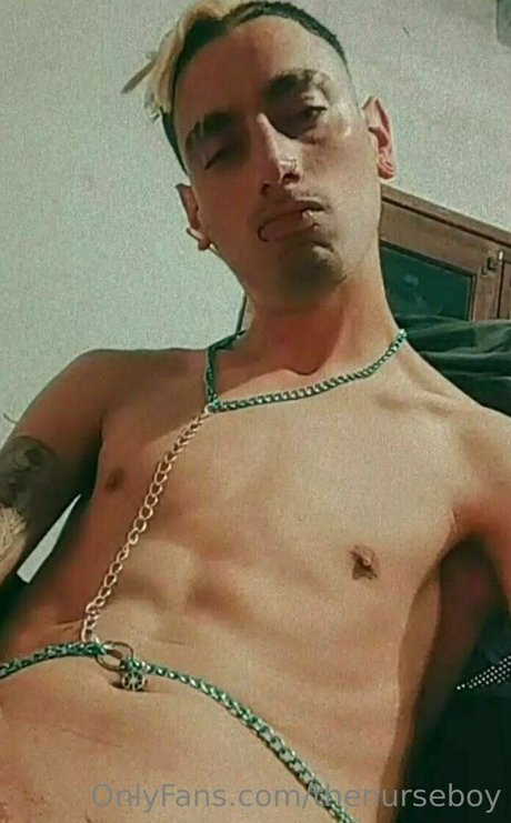 thenurseboy model nude photo