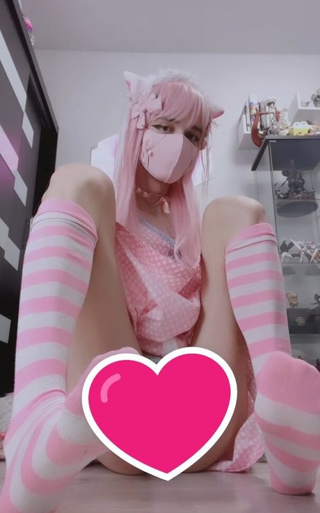 Nymphel pornographic model pics