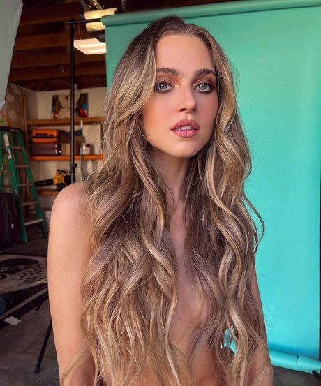 Anne Winters sex actress galleries