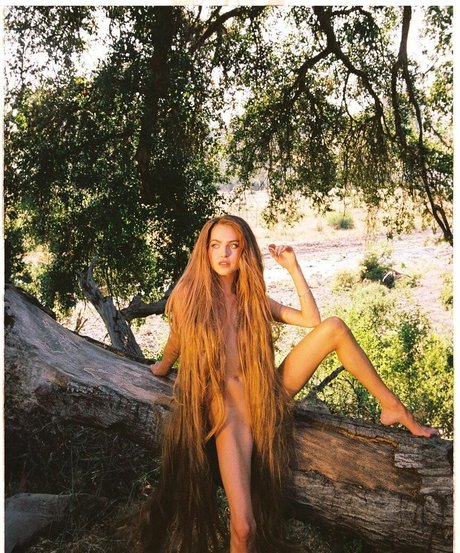 Anne Winters nice star image