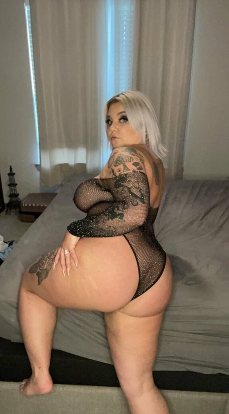 alleyswonderland perfect pornstar pic