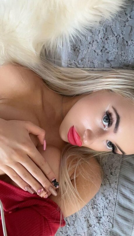 princess itucha model hd photo