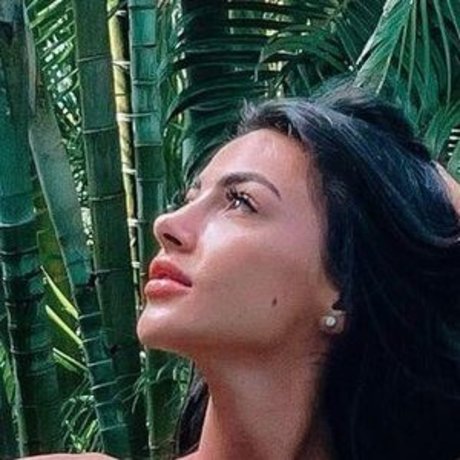 iamjoyxs star sexy pic