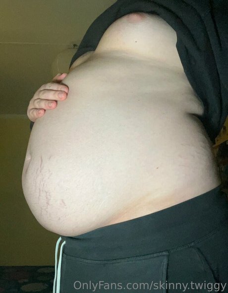 skinny twiggy pornstar nude pictures