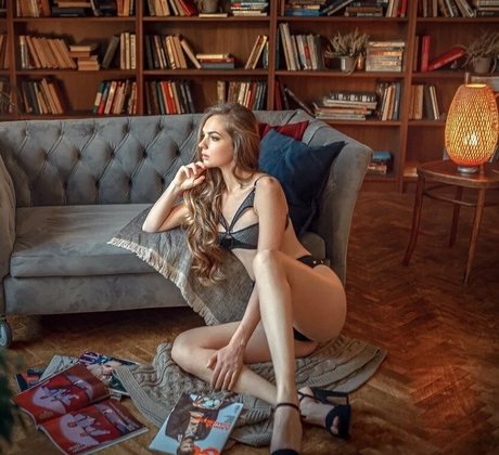 kat3free pornographic star img