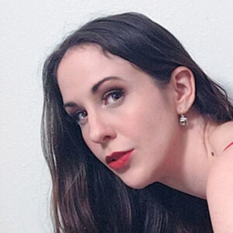 Amiee Cambridge model picture