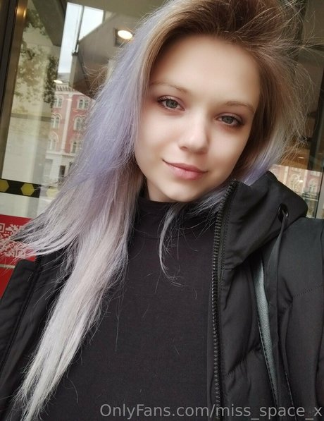 miss space x model archive