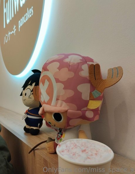 miss space x beautiful model photos