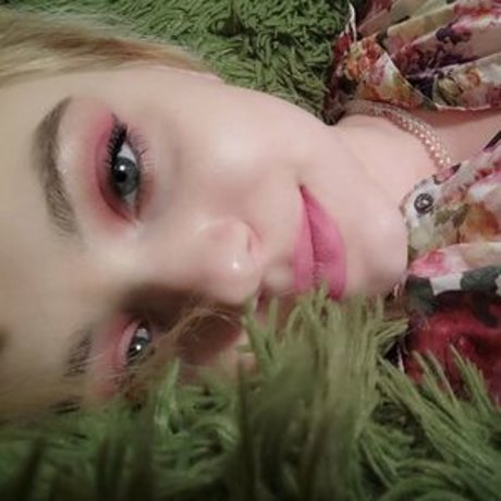 lesbian squirt onlyfans sex photos