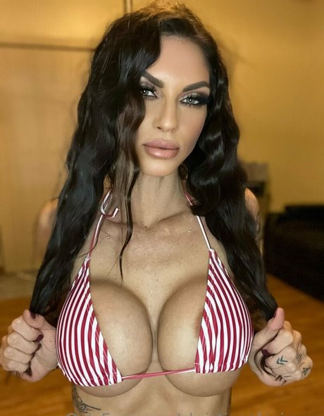 christinealexisxxx actress pics