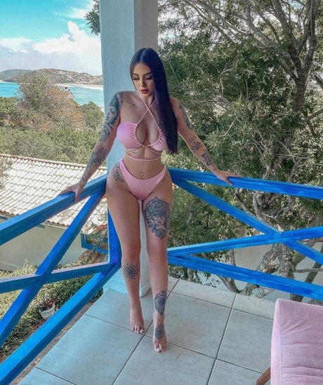 Victoria Macan nudes pornstar pictures