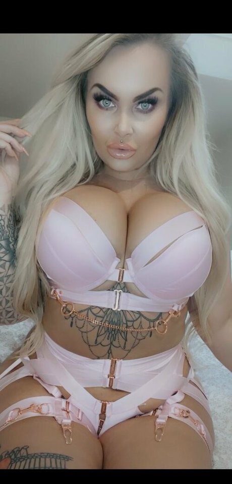 Porscheplatinum free star pics