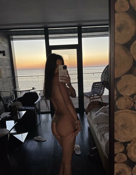 Justkingreal model adult pic