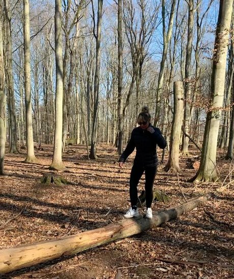 Winnie Nielsen hot actress pictures