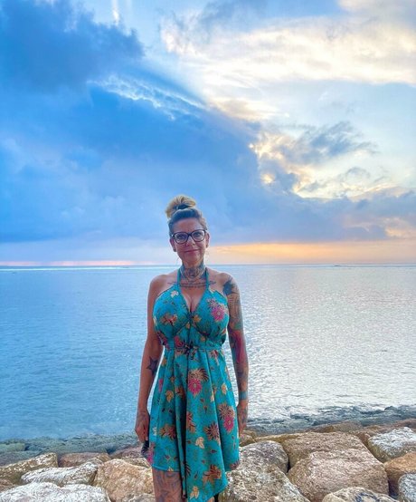 Winnie Nielsen nude star pic