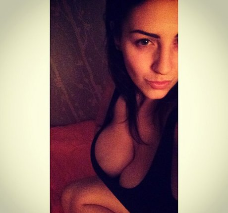 Yasmin Disney naked model picture