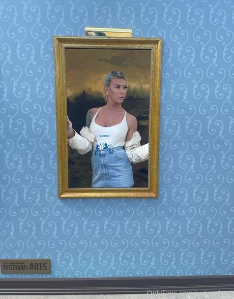 aubreykate exclusive model image