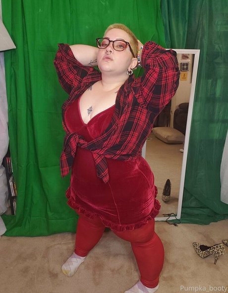 pumpka booty sexy model img