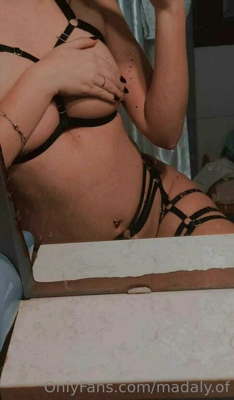 madaly of pornstar exclusive galleries