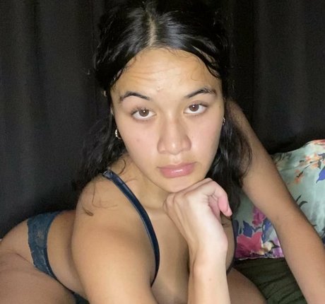 Candymaa nude pornstar photo