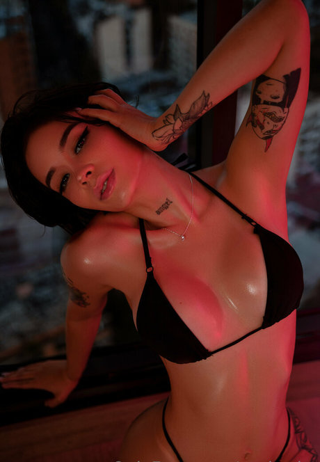 Zackycha model perfect img