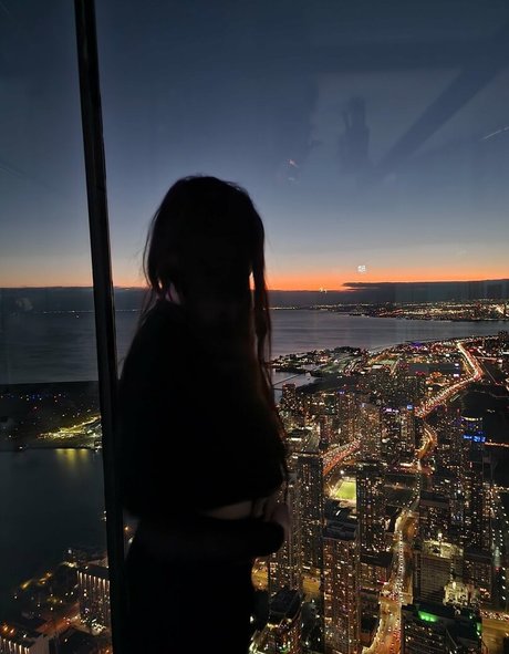 Wolfabelle sexy model photo