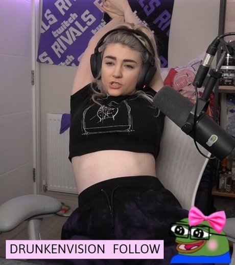 Wolfabelle top star gallery