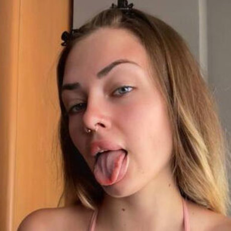 Onlymireiaa naked star archive