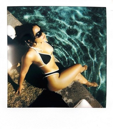 Sienna Mae Gomez model nice gallery