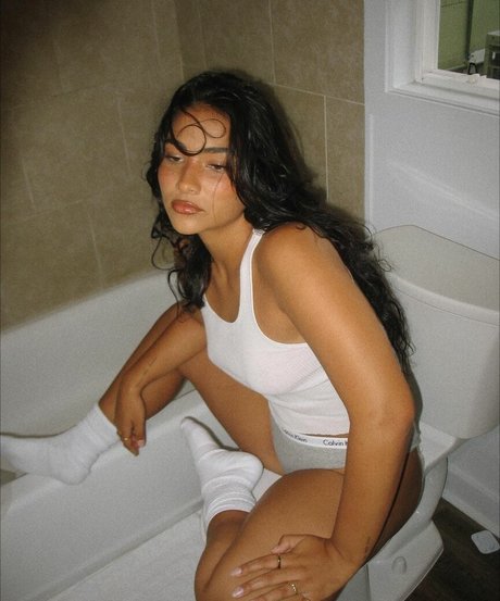 Sienna Mae Gomez star sex archive