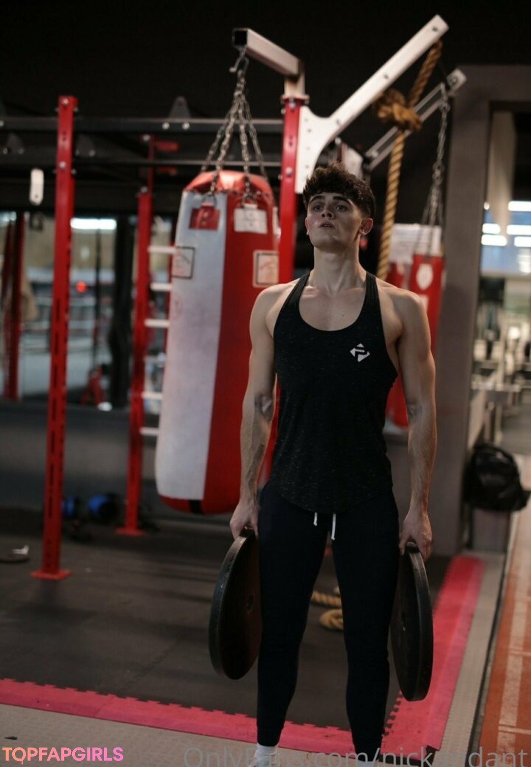 nickandant nude actress archive