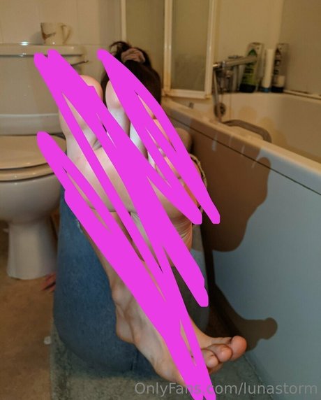 lunastorm pornstar pics