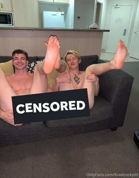 bradcockpitt nude star galleries