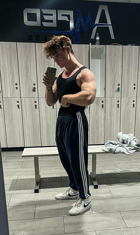 itscodyandrew model top pics