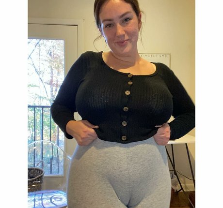 LeeAnne pornstar nudes img