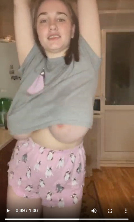 Regina Rodnova star beautiful image