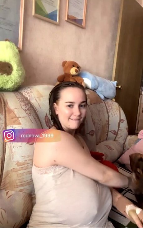 Regina Rodnova porn model pic