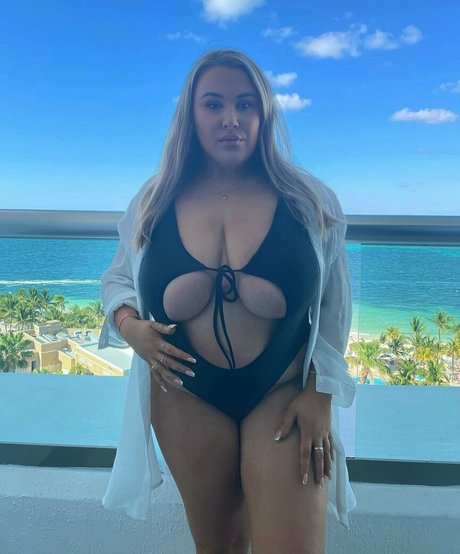 Laura Morgan nice pornstar galleries