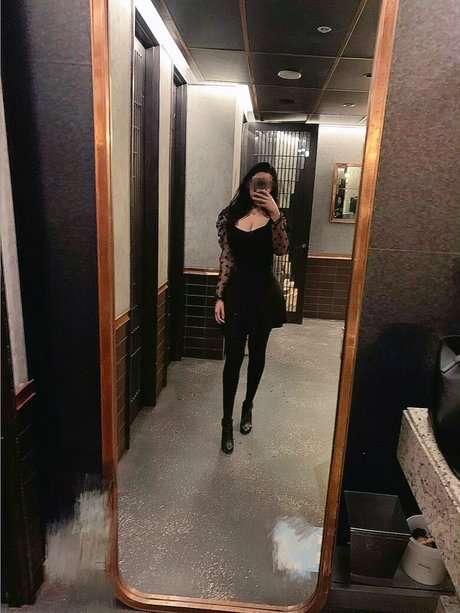 Emma Cassel model best images