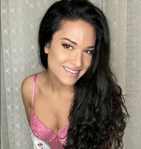 The Dahlia Dreams naked actress galleries