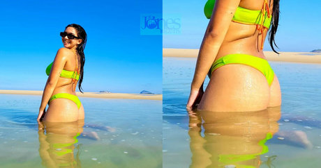 Bella Barp naked pornstar pic