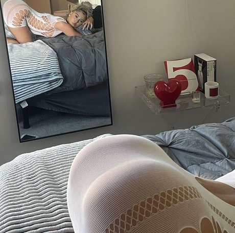 Emily Huff pornstar naked galleries