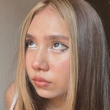 Jennn7w7 hd actress image