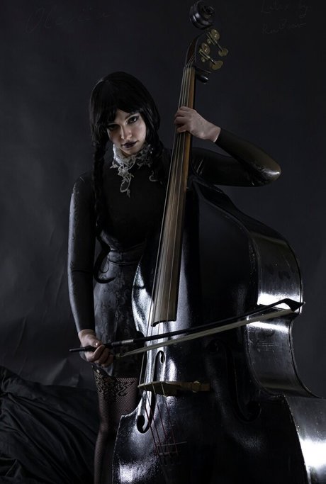 Oleviia cyber star images