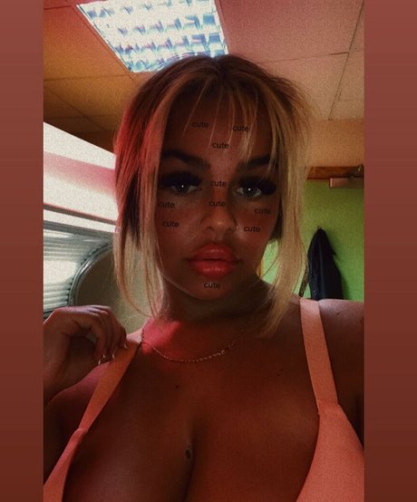 Kayleigh Thomsen naked actress images