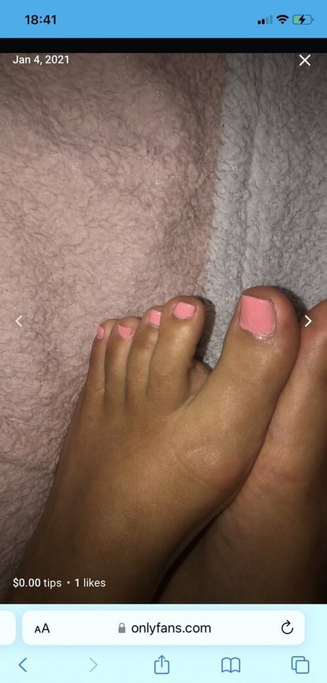 Kayleigh Thomsen sexy actress image