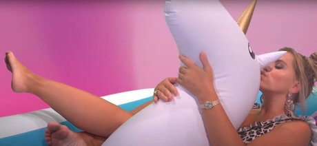 Sensi Lowe beautiful star archive